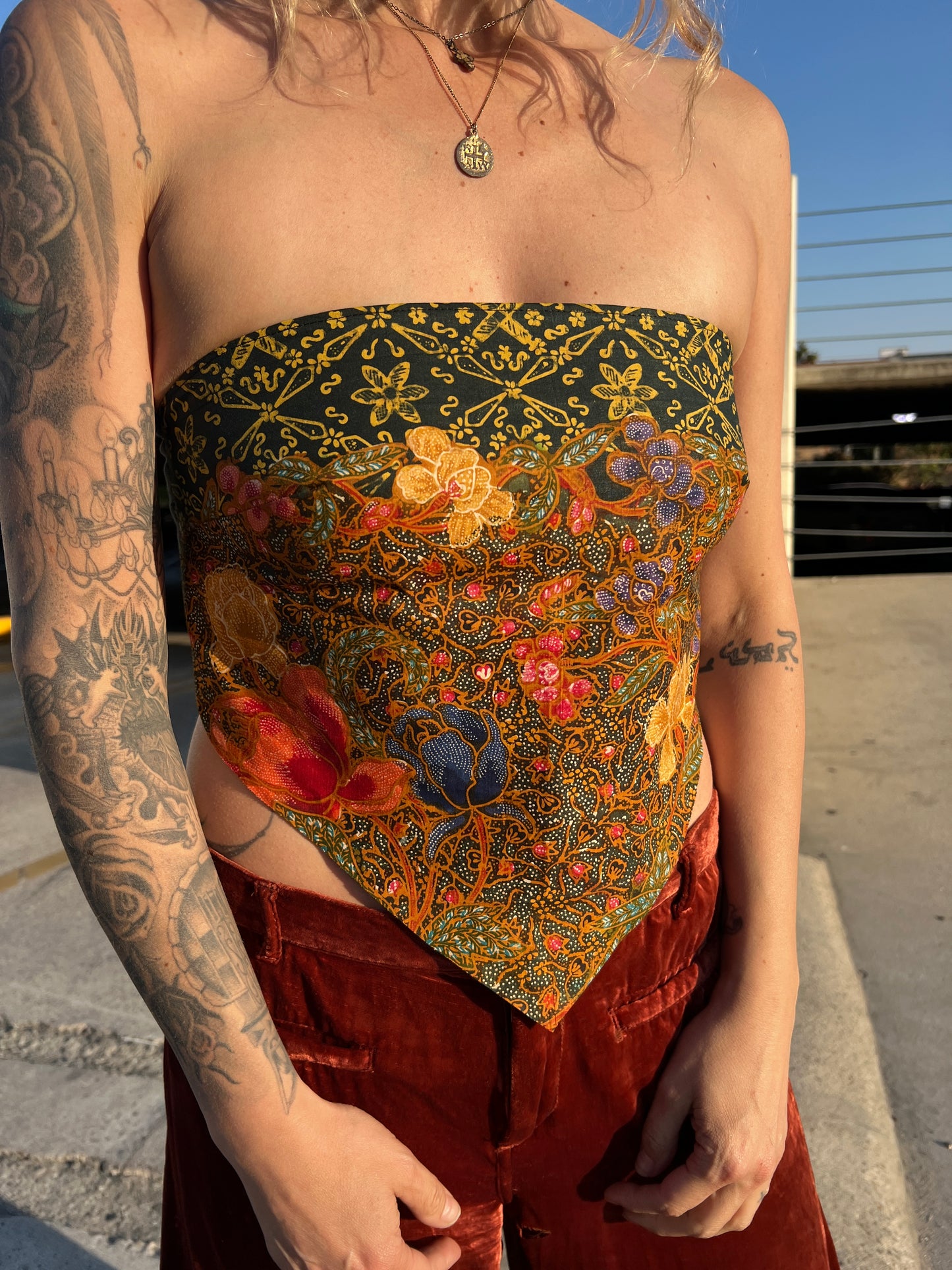 70’s BATIK BANDANA TOP