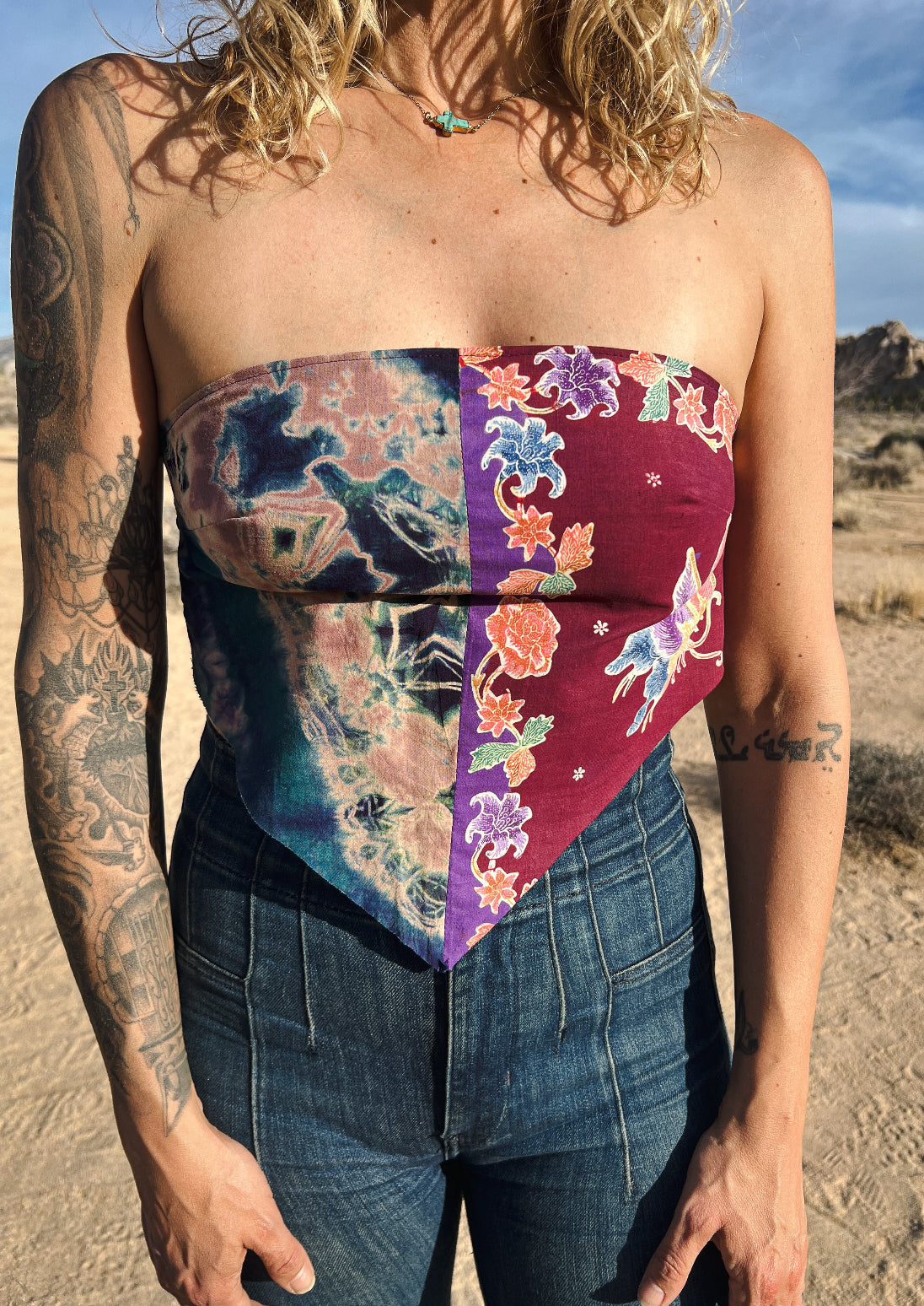 SUNSET BANDANA TOP