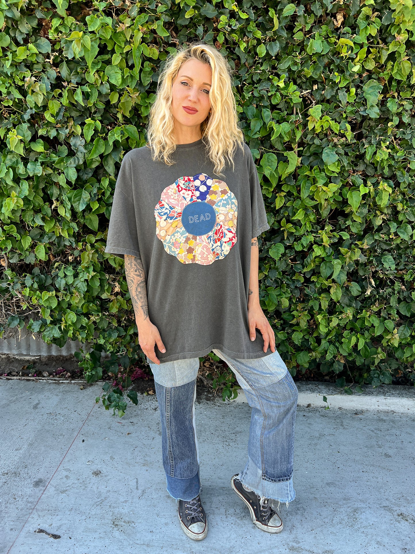 DAISY DEAD TEE (REGULAR FIT)