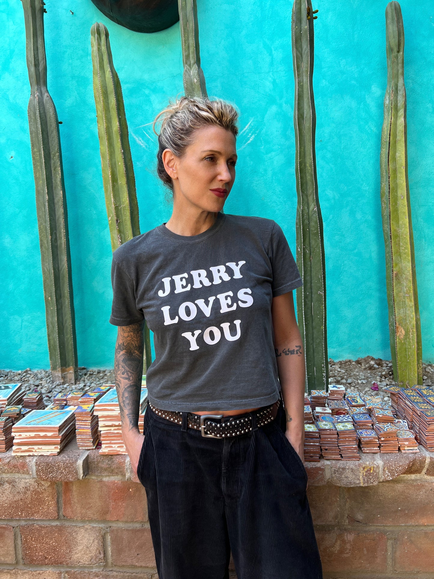JERRY LOVES YOU TEE (BOXY CROP)