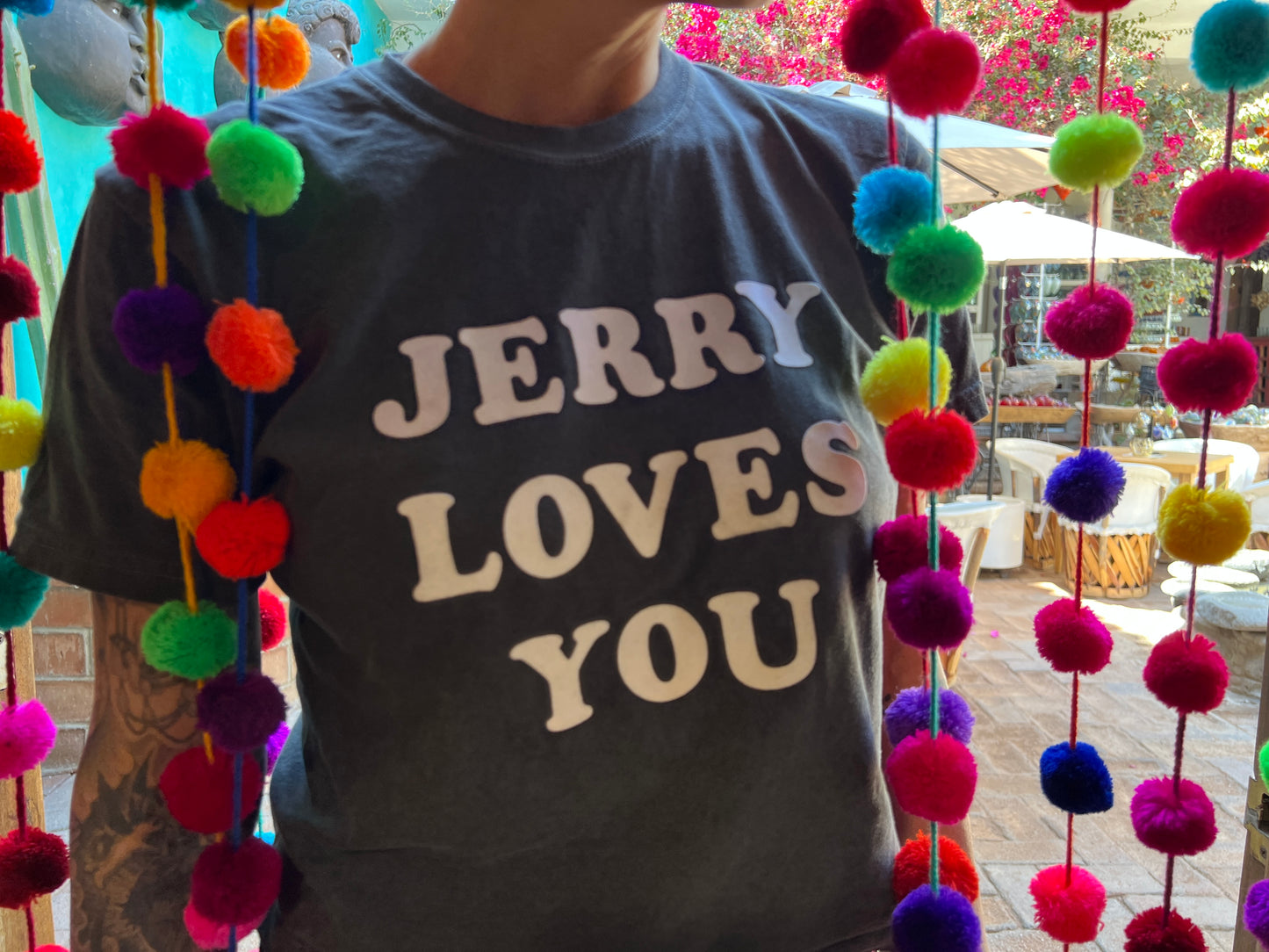 JERRY LOVES YOU TEE (BOXY CROP)