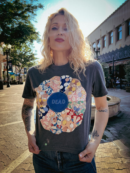 DAISY DEAD TEE (BOXY CROP)