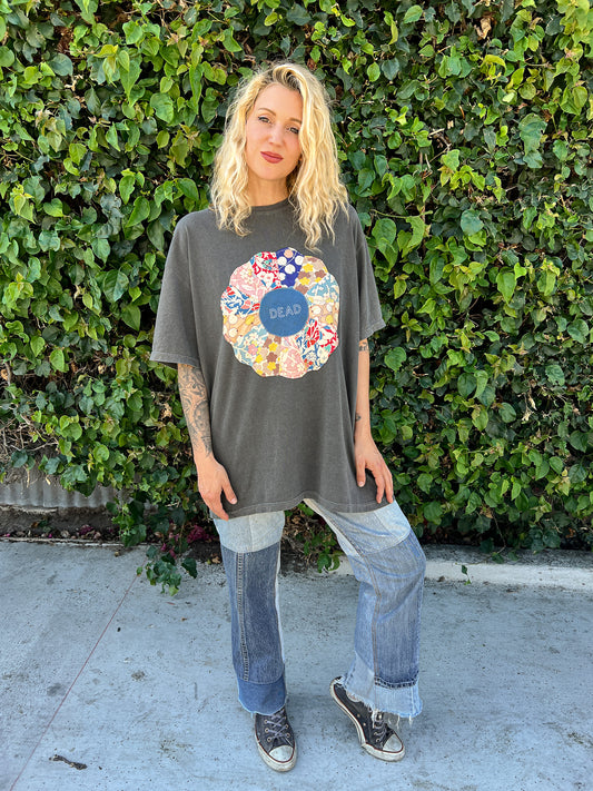 DAISY DEAD TEE (REGULAR FIT)