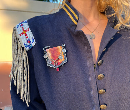 MIHITABEL DYED GRILLCLOTH BROOCH