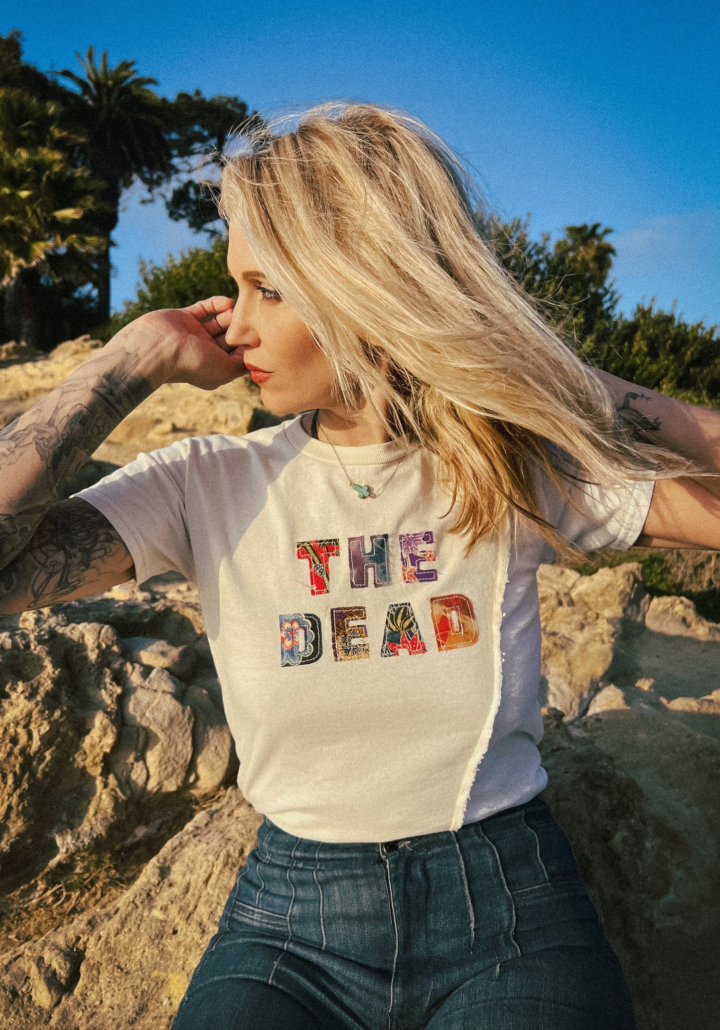 DEAD TEE